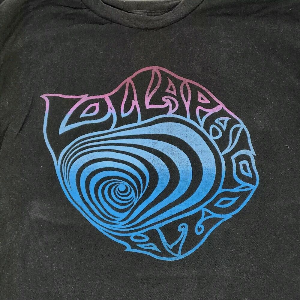 Lollapalooza 2016 Men's T-Shirt Size Medium 25th Anniversary Radiohead J Cole